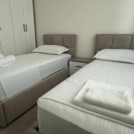 Koci Family Apartamento Vlorë
