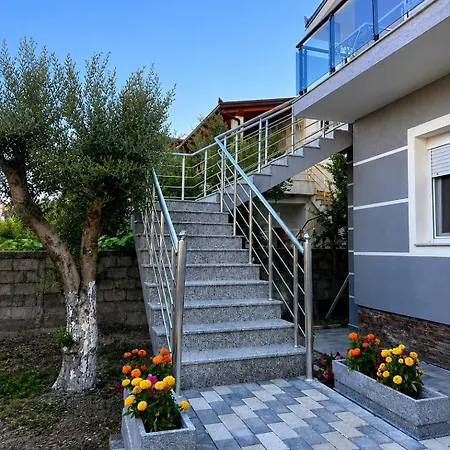 Koci Family * Vlorë